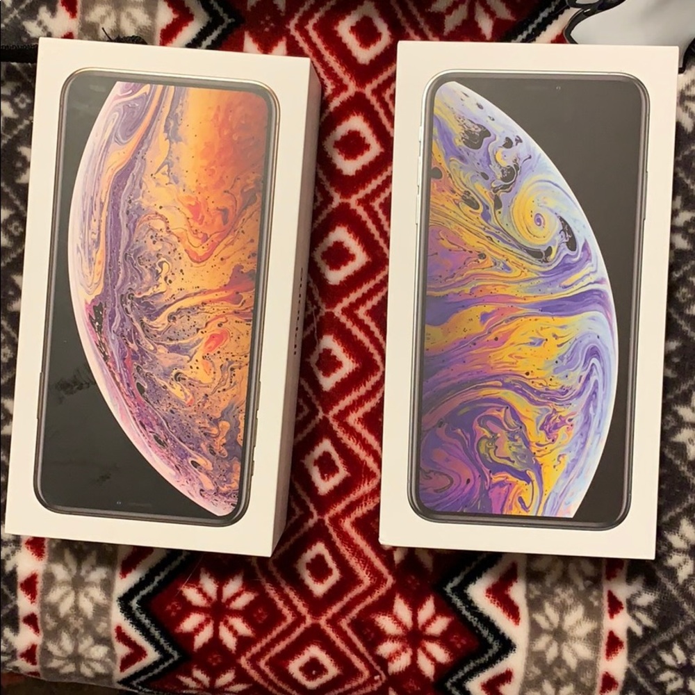 iPhone XS MAX Phone box